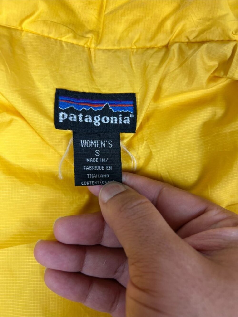 Patagonia Women's Puffer Jacket Small Grey Yellow Insulated - Picture 3 of 9